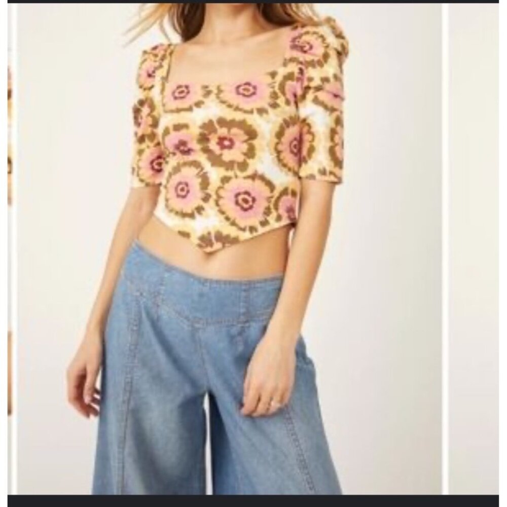 Free People Floral Print Cropped Top With Square Neckline & Puff Sleeves XS